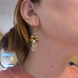 Pair of Pearl earrings